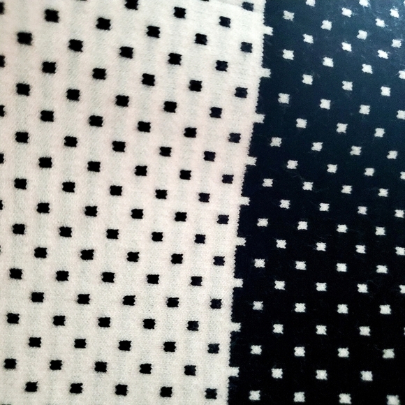 Escada Winter Fall Cardigan Medium M Square Dot Print Hidden Snaps Pink Collar - Picture 9 of 13